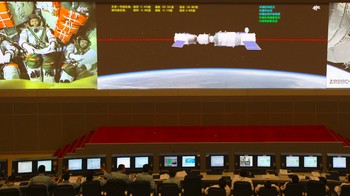 Pemantauan misi-misi yang dijalankan Tiangong-1. Foto: China Manned Space Agency
