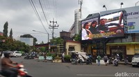 Sisi humanis Gatot terlihat dalam foto bersama keluarga. (Foto: M Aminudin/detikcom)