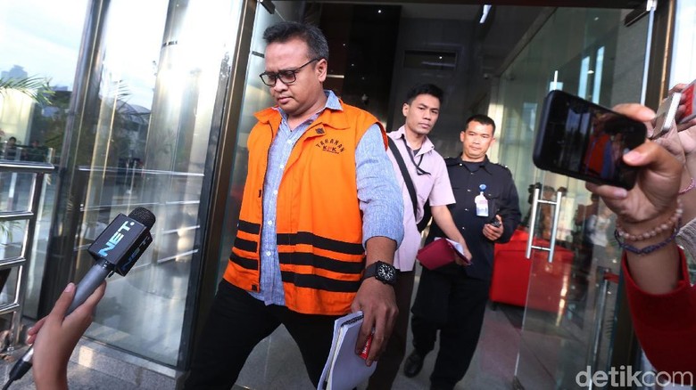 KPK Telusuri Nama Lain Penerima Duit e-KTP Via Ponakan Novanto KPK Telusuri Nama Lain Penerima Duit e-KTP Via Ponakan Novanto