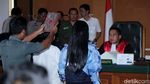 Huuu! Syahrini Disoraki Jemaah First Travel