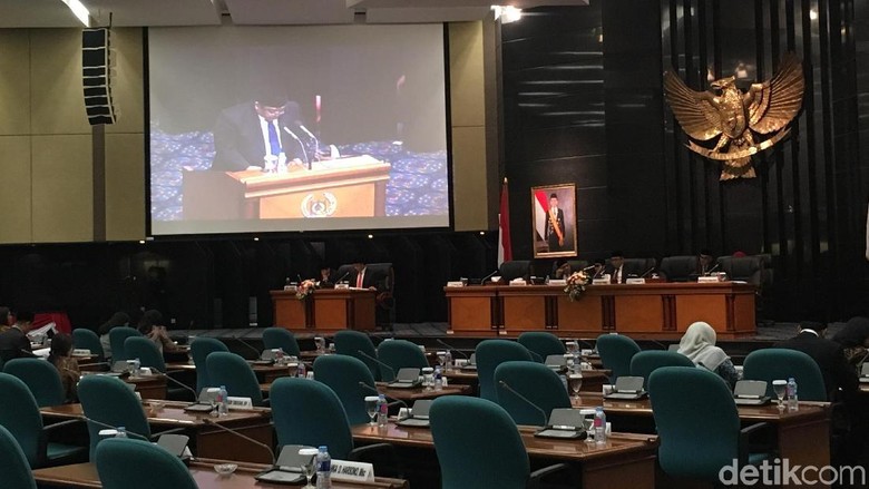 Anies Targetkan 7% Pertumbuhan Ekonomi, Hanura: Tak Realistis Anies Targetkan 7% Pertumbuhan Ekonomi, Hanura: Tak Realistis