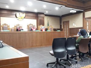 Perawat Sebut Benjol di Kepala Novanto Hanya Sebesar Kuku