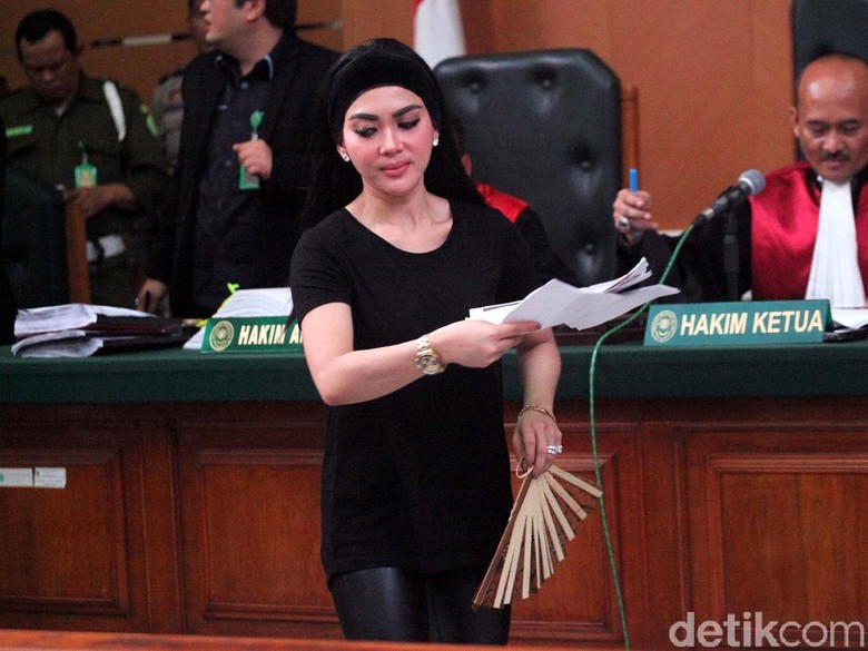 Foto: Syahrini (Lamhot Aritonang) Foto: Syahrini (Lamhot Aritonang)