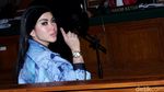 Aksi Syahrini saat Sidang, Kejambak hingga Kegerahan
