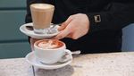 Asyiknya Ngopi dan Makan Waffle di Kafe Sejuk Bertema Kebun