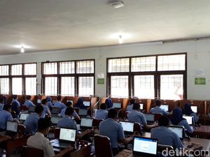 Dibagi 5 Jalur Pendaftaran, Ini Syarat PPDB SMA-SMK di Jabar