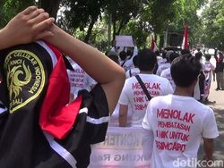 Potret Matinya Jutaan Penjual Pulsa di Indonesia