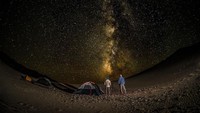 Saat malam hari, panorama di Great Sand Dunes National Park and Preserve semakin cantik! (Great Sand Dunes National Park and Preserve/Facebook)