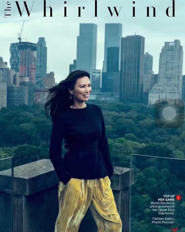 Wendi bekerja di Star TV di Hong Kong. Ia pun kembali kepincut dengan pemilik Star TV, Rupert Murdoch yang merupakan pengusaha industri TV paling sukses. Foto: Instagram