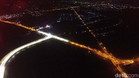 Jalan Tol Ngawi-Kertosono dengan total panjang 87 Km, untuk ruas Ngawi-Wilangan sepanjang 52 km dikerjakan pembangunannya oleh PT NKJ dengan nilai investasi Rp 3,83 triliun. Pool/Waskita Karya.