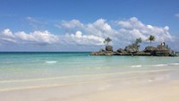 Pulau ini setiap tahunnya dikunjungi banyak turis dari Filipina maupun negara lain, seperti China dan Korea (nons/dTraveler)