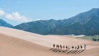 Panorama indah sejauh mata memandang di gurun pasir seluas 17 ribu hektar ini (Great Sand Dunes National Park and Preserve/Facebook)