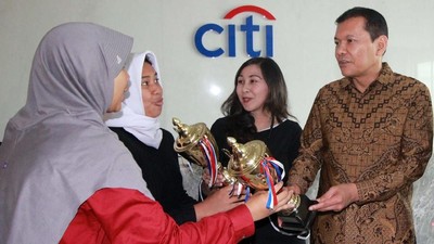 Citi Indonesia Dorong SMAN 1 Cisarua terus Berprestasi