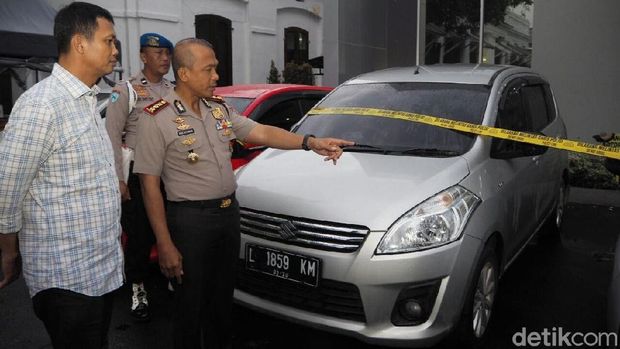 4 mobil diamankan dari kasus ini
