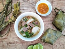 5 Makanan Sulawesi Terbaik Versi TasteAtlas 2026, Coto Makassar Juara!
