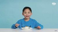 Ini Ekspresi Anak-anak Amerika Saat Cicipi Nasi Uduk dan Kue Cubit
