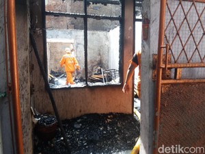 Konfeksi Penyebab Kebakaran di Jembatan Besi Tak Berizin