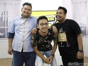 Saksikan Tiga Komika Seru-seruan di dHappening