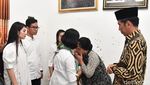 Raut Duka di Wajah Selvi Ananda