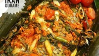 Super pedas kayaknya pepes yang satu ini. Bukan menggunakan ikan air tawar, pepes postingan @duniaindra ini dibuat pakai ikan blue marlin. Wah makin enak kayaknya. Foto: Instagram