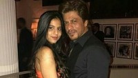 Shah Rukh Khan ternyata memiliki seorang putri yang tengah beranjak remaja, ia bernama Suhana Khan. Foto: Dok. Instagram/suhanakha2