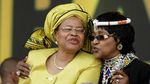 Sosok Winnie Ibu Bangsa yang 38 Tahun Dampingi Nelson Mandela