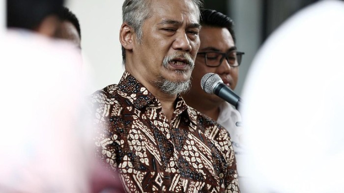 Di Rumah Tahanan, Tio Pakusadewo Aktif Melukis dan Main Harmonika