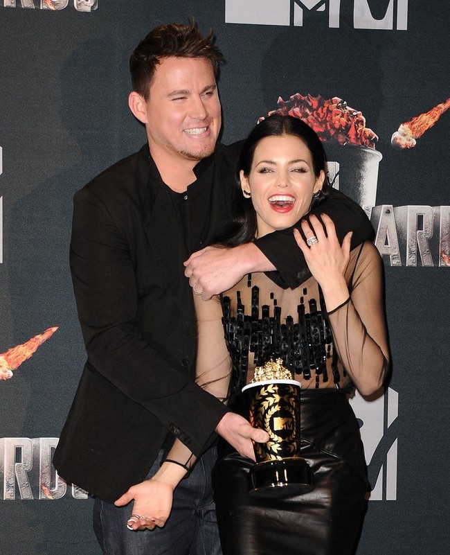 Film Magic Mike tentang penari telanjang yang pernah ia bintangi, ternyata tak berbeda jauh dengan pekerjaannya sebelum jadi terkenal. Ya, Channing Tatum pernah bekerja sebagai penari telanjang, dengan nama julukan Chan Crawford. Foto: Getty Images