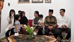 Raut Duka di Wajah Selvi Ananda