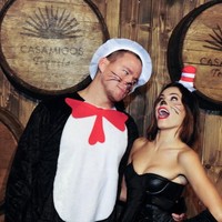 Lebih dari sekedar pasangan, Channing Tatum dan Jenna Dewan bak sahabat yang bisa selalu tampil kompak. Inilah penampilan kocak mereka saat pesta kostum di 2015.  Foto: dok. Getty Images