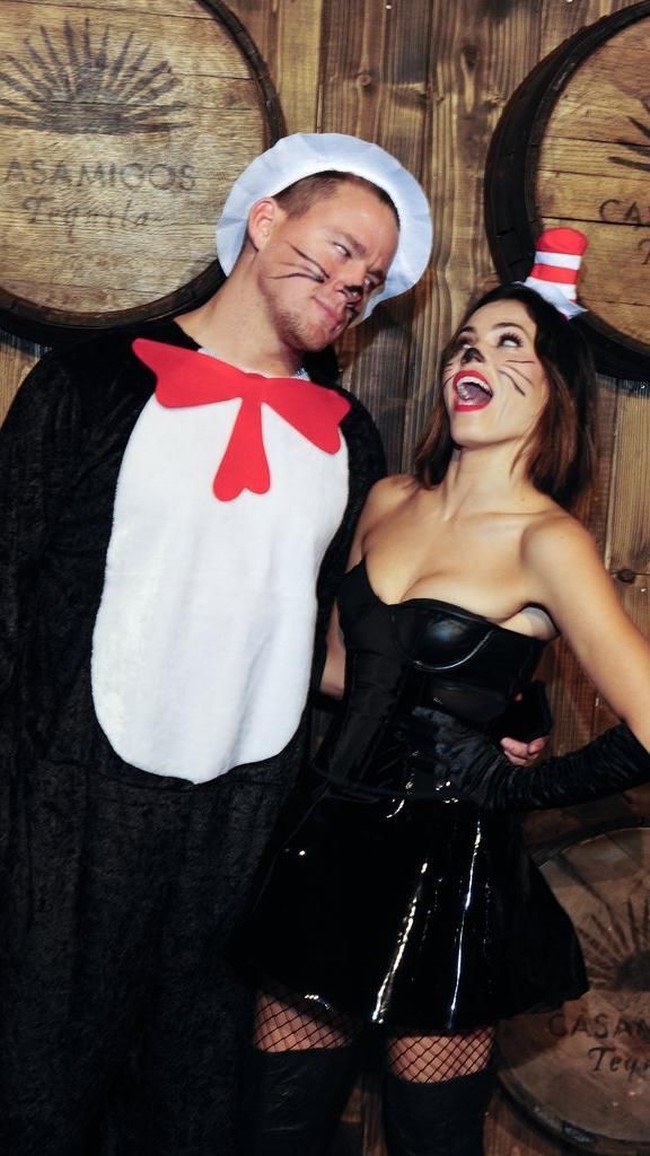 Lebih dari sekedar pasangan, Channing Tatum dan Jenna Dewan bak sahabat yang bisa selalu tampil kompak. Inilah penampilan kocak mereka saat pesta kostum di 2015.  Foto: dok. Getty Images