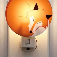 Lampu berbentuk panda merah ini juga terlalu lucu untuk dilewatkan. Item ini dijual seharga Rp 130 ribuan. Foto: Modclothuga