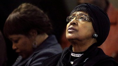 Sosok Winnie Ibu Bangsa yang 38 Tahun Dampingi Nelson Mandela