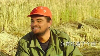 Leonardo DiCaprio juga ikutan banting stir jadi petani. Foto: Weibo