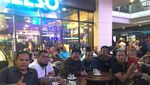 Intip 10 Gaya Makan Vicky Prasetyo yang Nyentrik Menggelitik