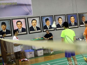 Isolasi Mandiri di Cipayung, Fajar Alfian Cs Cuci Baju Sendiri