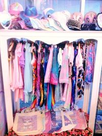 Aksesoris bertema Unicorn (Unicorn Cafe/Facebook)