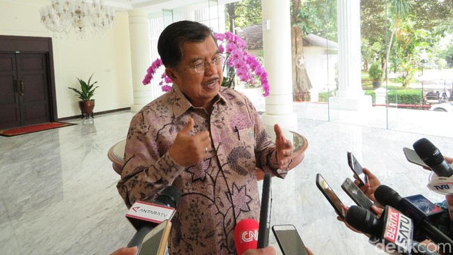 Jokowi-JK Angkat Bicara soal Rekaman Obrolan Rini dan Bos PLN