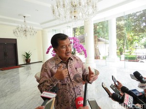 Eks Napi Nyaleg, JK: Pilihan di Tangan Masyarakat