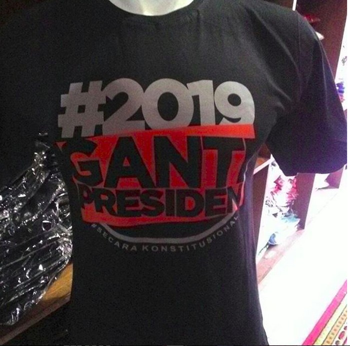 #2019GantiPresiden, Jokowi Buntung atau Untung?