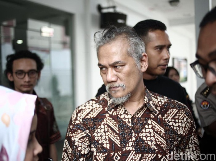 Tio Pakusadewo saat ditemui di Polda Metro Jaya.