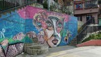 Beberapa waktu berlalu dan pihak berkepentingan di sana telah bekerja keras untuk melepaskan citra buruk Kota Medellin. Tentunya terkait dengan narkoba, perang antar geng, dan kekerasan senjata (Lucy Sherriff/CNN Travel)