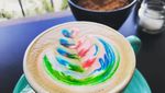 Asyiknya! Nikmati Freakshakes dan Pancake di Kafe yang Semilir Ini