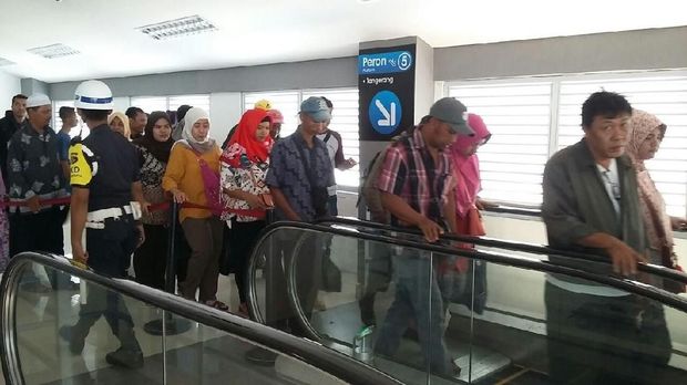 Penampakan Eskalator Horor di Stasiun Duri Yang Sempat Viral