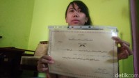 Selama ditahan di Penjara Tabuk, Jeddah, Masamah mengaku diperlakukan dengan baik. Ia diajari mengaji dan diberikan sertifikat. Ia juga masih bisa mengirimi keluarganya uang karena bekerja di penjara/Foto: Dok. KJRI di Jeddah