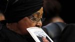 Sosok Winnie Ibu Bangsa yang 38 Tahun Dampingi Nelson Mandela