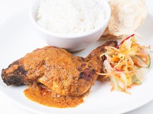Rendang Ayam Harus Renyah? Ini Pendapat Ahli Kuliner Minang Soal Rendang Ayam