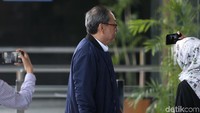 Made Oka ditetapkan sebagai tersangka dugaan korupsi e-KTP karena diduga menjadi penampung dana untuk Setya Novanto. Dana yang diduga ditampung untuk Novanto oleh Made Oka senilai total USD 3,8 juta.