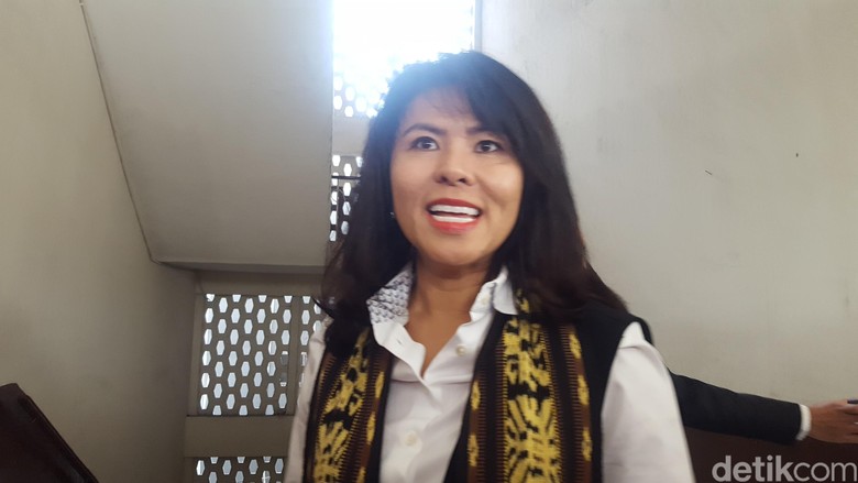 Fifi Kini Mencari Ahok yang Dulu Fifi Kini Mencari Ahok yang Dulu