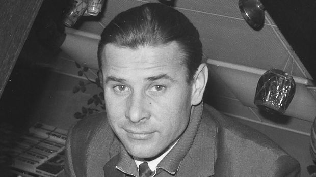 Kiper legendaris dunia dari Uni Soviet, Lev Yashin. (
